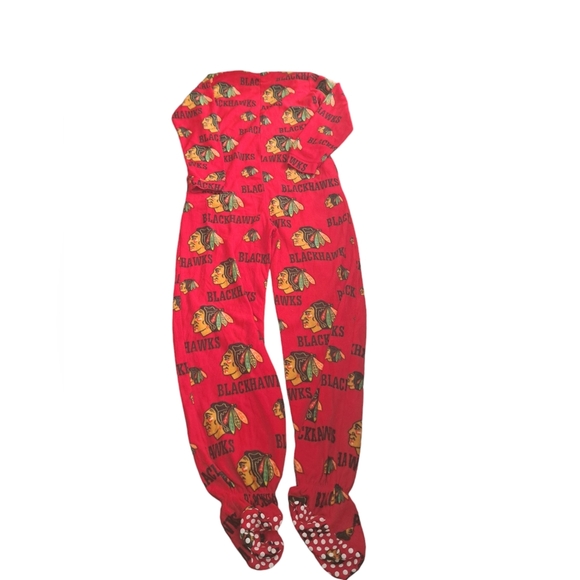 NHL Concepts CHICAGO BLACK HAWKS full piece gripped footed PJ'S hockey Ladies L - Picture 2 of 5